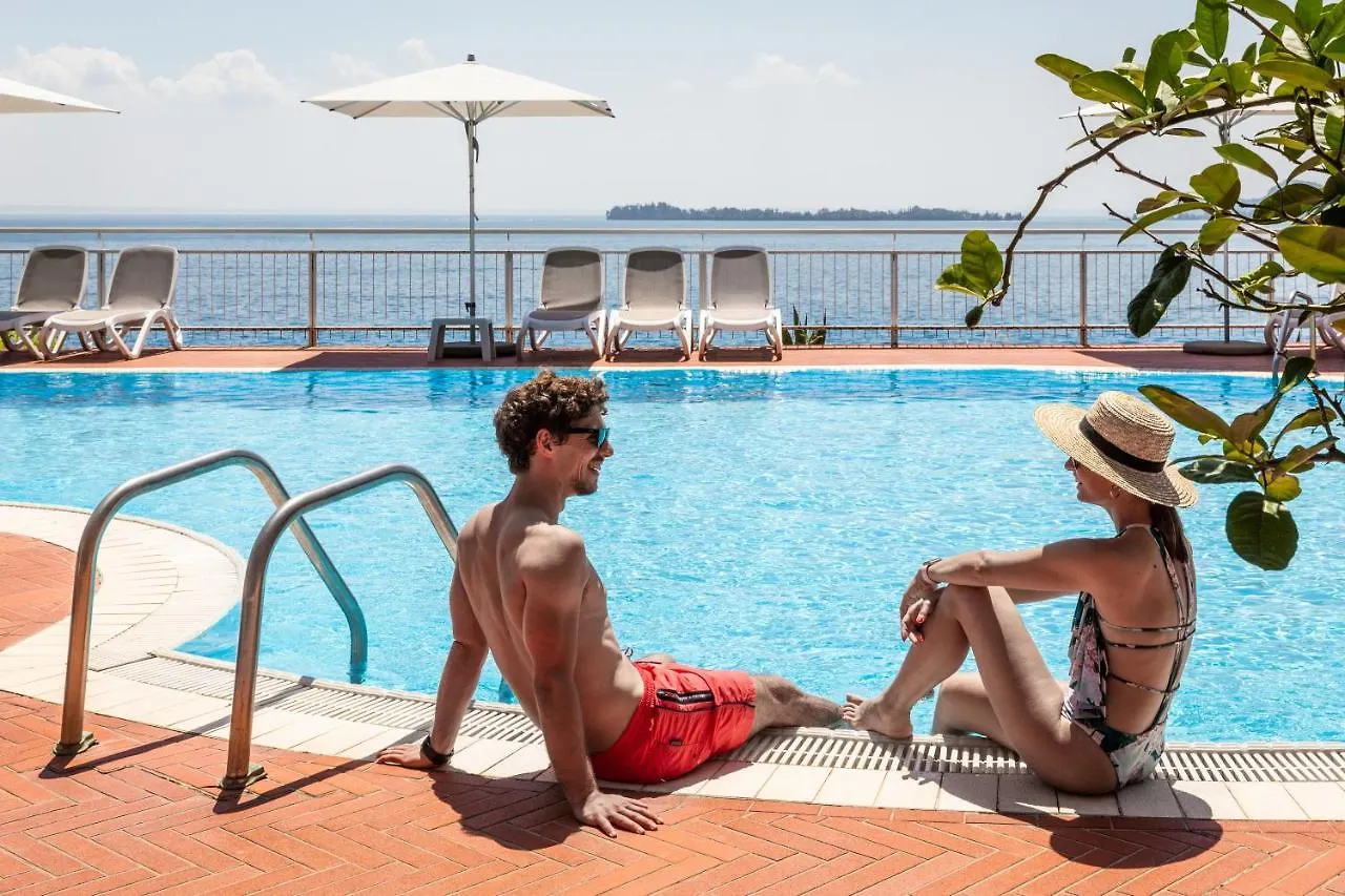 Hotel Villa Rosenhof 1893 Gardone Riviera 3*,  Italien